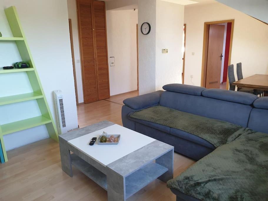 Schoene Wohnung Zentral Инголщат Екстериор снимка